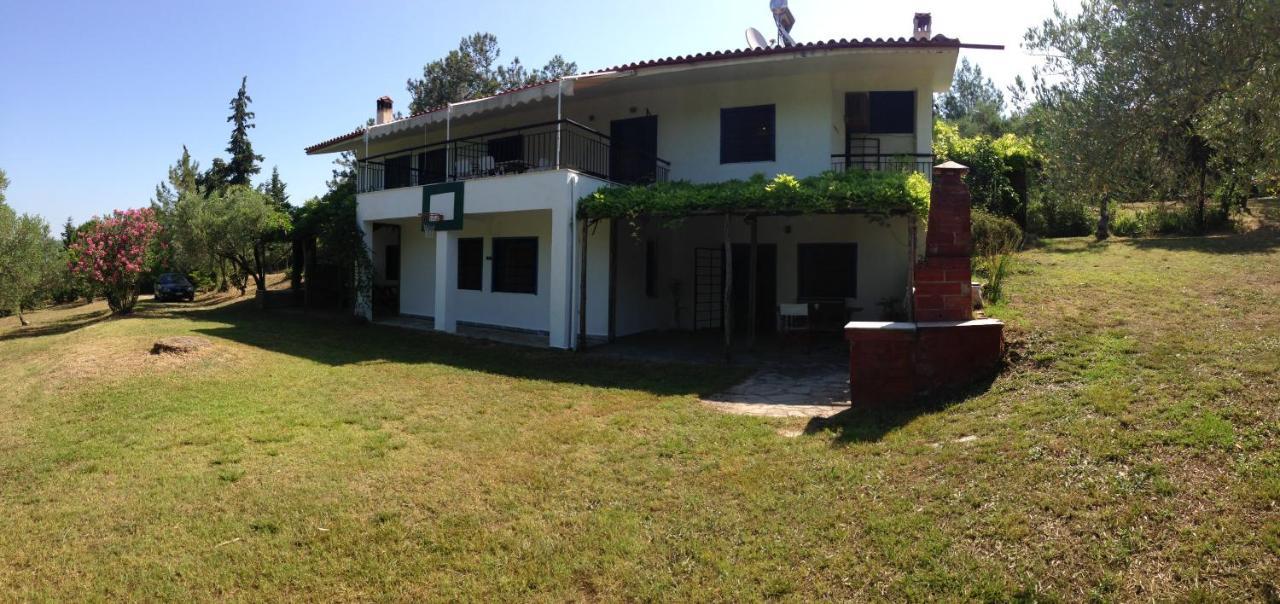 Secluded 1.8 Acre Garden Villa, For Exclusive Use With Stunning Views. Kalandra Exterior foto